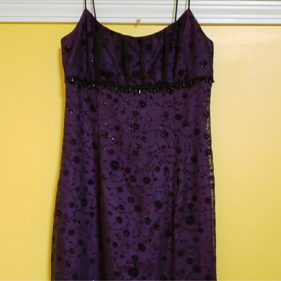 Morgan & Co. Dresses & Skirts - Gorgeous  dark PURPLE dress